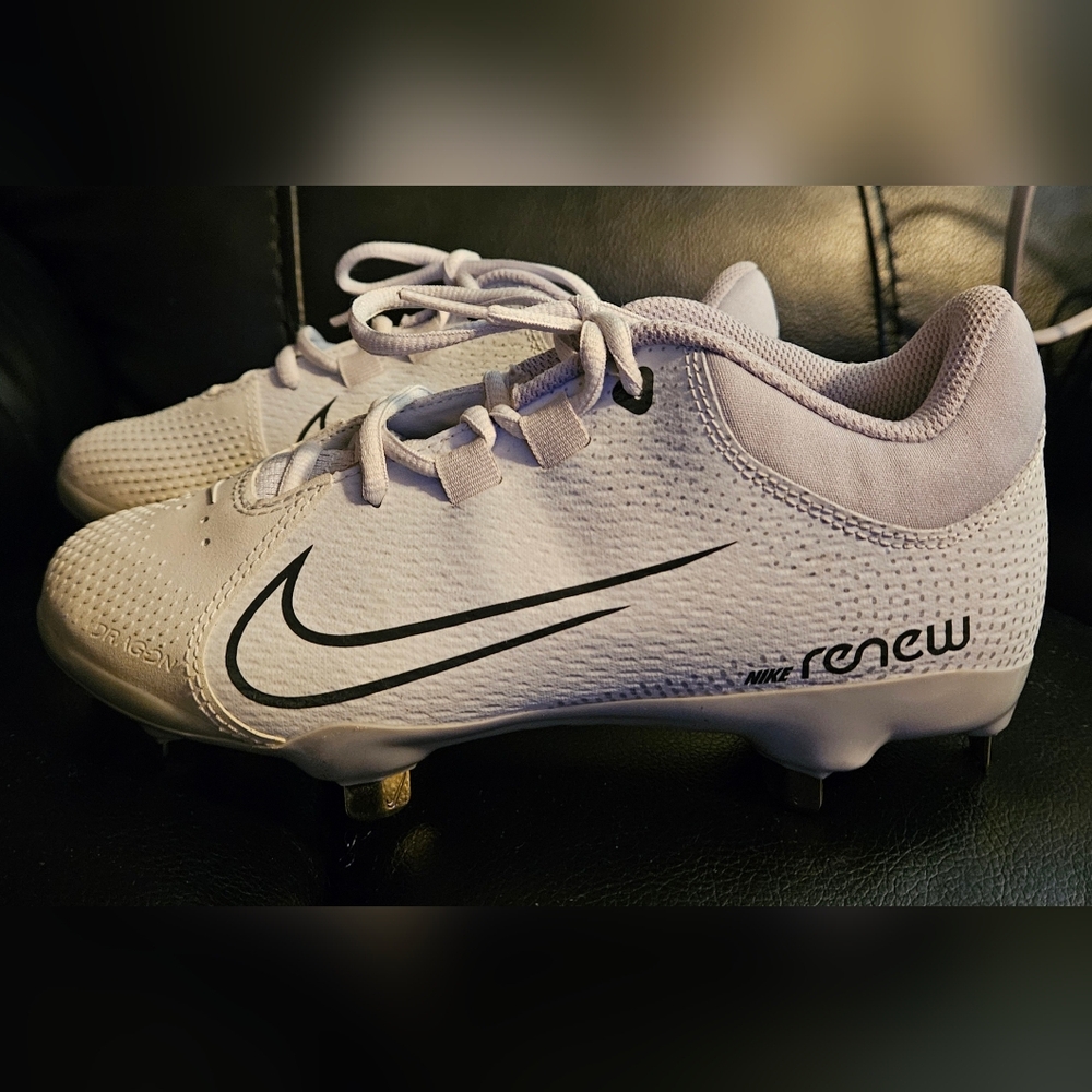 Nike White and Black Soccer Cleats